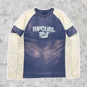 2000's Ripcurl Panelled Center Graphic Long Sleeve Shirt
